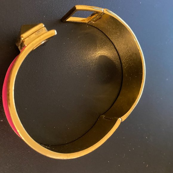 Kate Spade Gold Tone Pink Enamel Turn Lock Hinged Bracelet - Picture 3 of 4